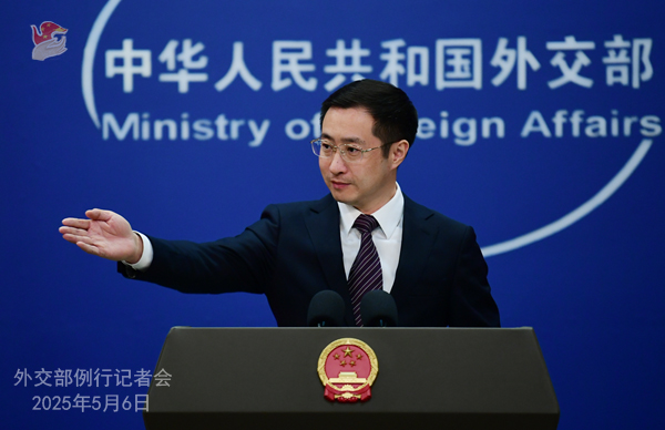 特朗普称不会为了谈判而取消对中国加征的关税 中方回应