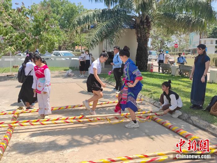东西问｜宋独：“中文热”在全球升温彰显中国文化独特魅力