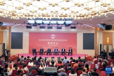 弘扬伟大抗战精神 奋进民族复兴伟业