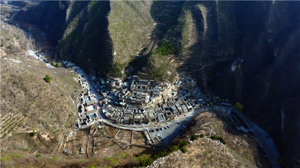 中国电视-《村庄里的中国》：一座座活态、流动的博物馆