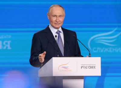 普京：俄方主张恢复叙利亚领土完整