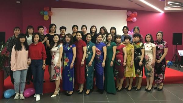 维罗纳华侨华人总商会举办庆祝国际劳动妇女节晚会
