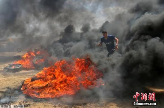 当地时间5月14日，迁至耶路撒冷的美国驻以色列新使馆将举行开馆典礼。当天，加沙地带爆发大规模抗议和冲突事件，已经造成了人员伤亡。