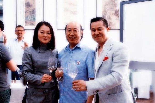 意大利华人在米兰举办葡萄酒品鉴会 助力华人充分领略酒品文化