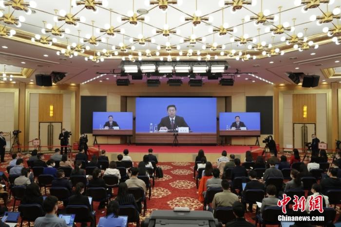 3月3日，全国政协十三届五次会议新闻发布会在北京举行，大会新闻发言人郭卫民向中外媒体介绍本次大会有关情况并回答记者提问。图为分会场。 <a target='_blank' href='http://www.chinanews.com/'>中新社</a>记者 杨可佳 摄 　