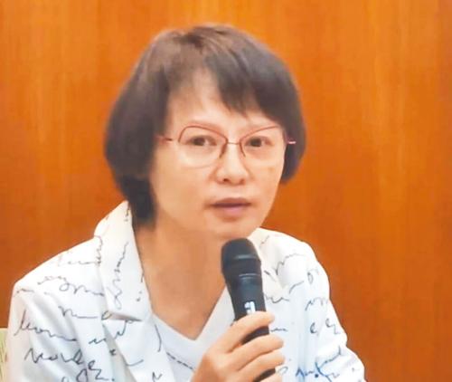 台北第一女子高中语文老师区桂芝。 图片来源：台湾“中时新闻网”